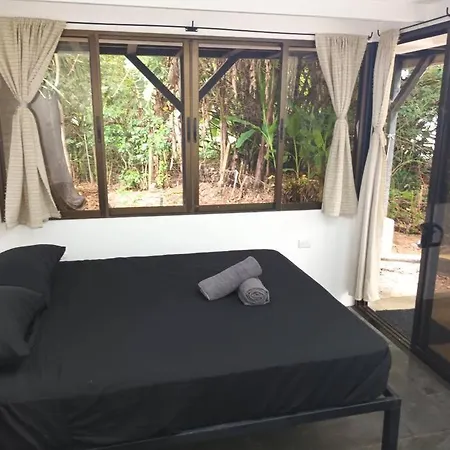 Villa Salvador - New Private Suite & Kitchen Walk To Playa Chiquita Puerto Viejo de Talamanca Exterior photo